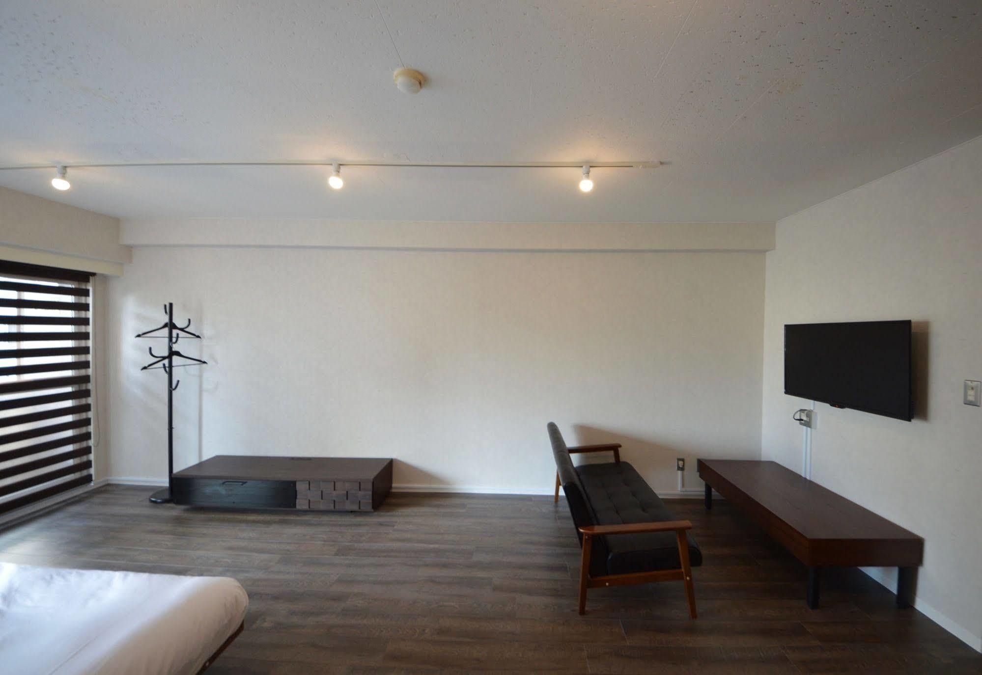 1/3 เรสซิเดนซ์ เซอร์วิซ อพาร์ตเมนต์ Aparthotel โตเกียว ภายนอก รูปภาพ
